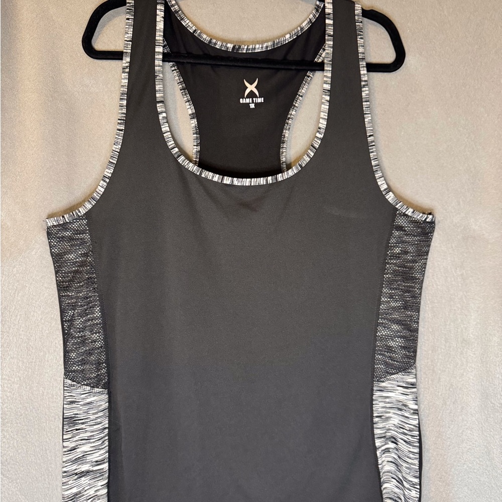 Game Time Charcoal and Heather Gray Tank Top. Excellent Condition.